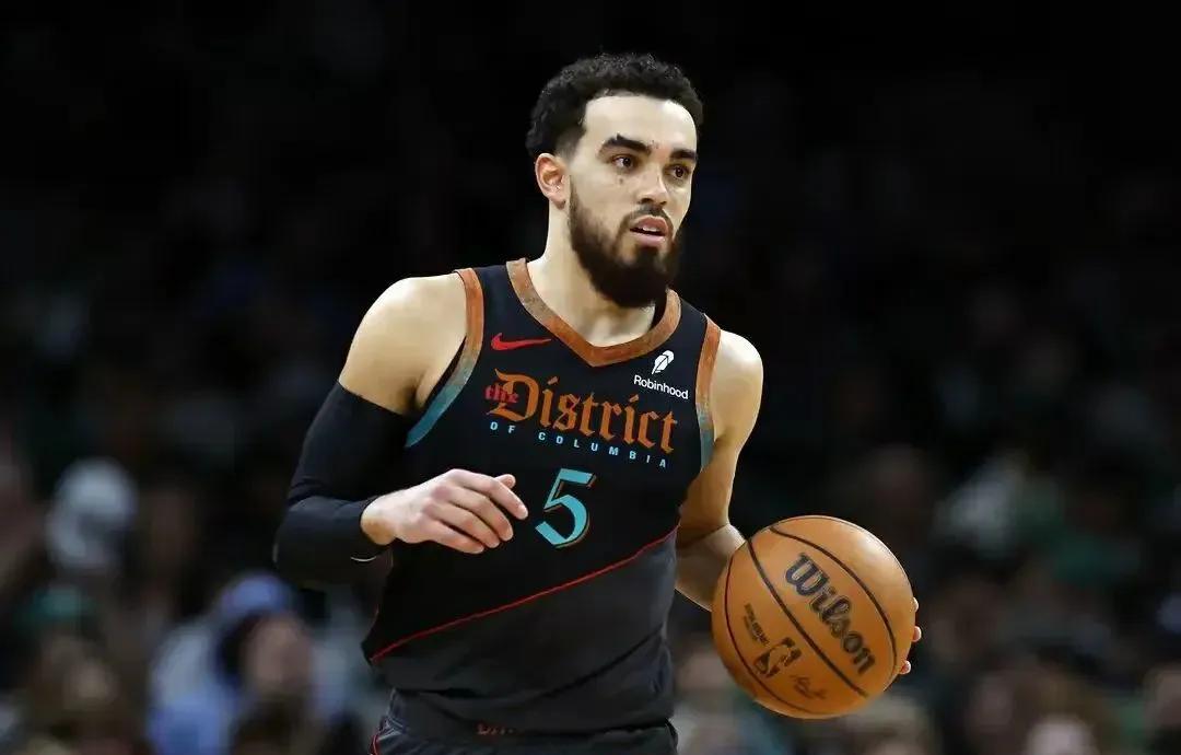 开云下载-关于太阳队蓄势待发，奋力争取季后赛的信息