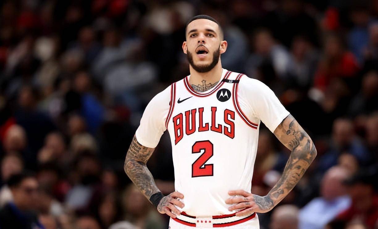 关于球队大将亮相壮观表现,独领风骚的信息 关于球队大将亮相壮观表现,独领风骚的信息