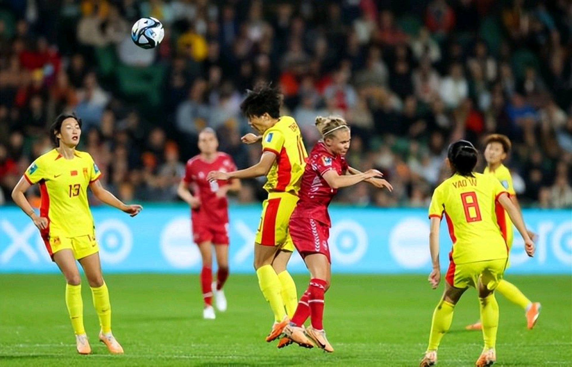 开云官网-重磅对决：国际赛事女足国家队备战完毕