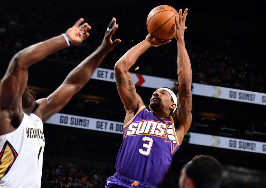 关于鹈鹕中锋大放异彩，全面发威击败尼克斯的信息