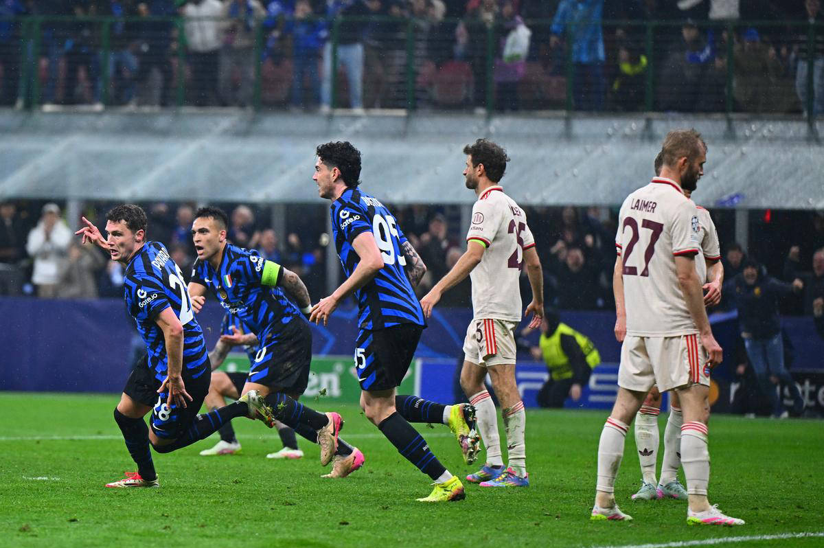 雷恩球队备战欧冠比赛，球员们士气高昂的简单介绍