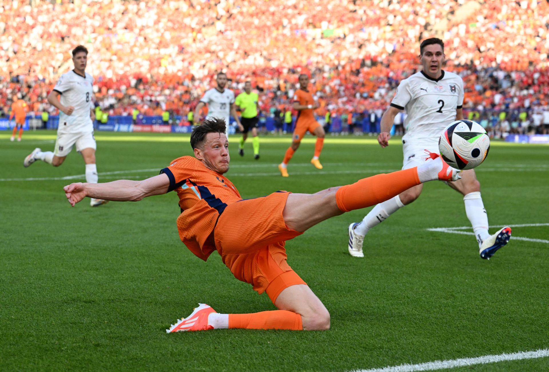 开云体育官方网站-关于荷兰队壮胆巴黎,欧洲杯资格赛纷争白热化的信息