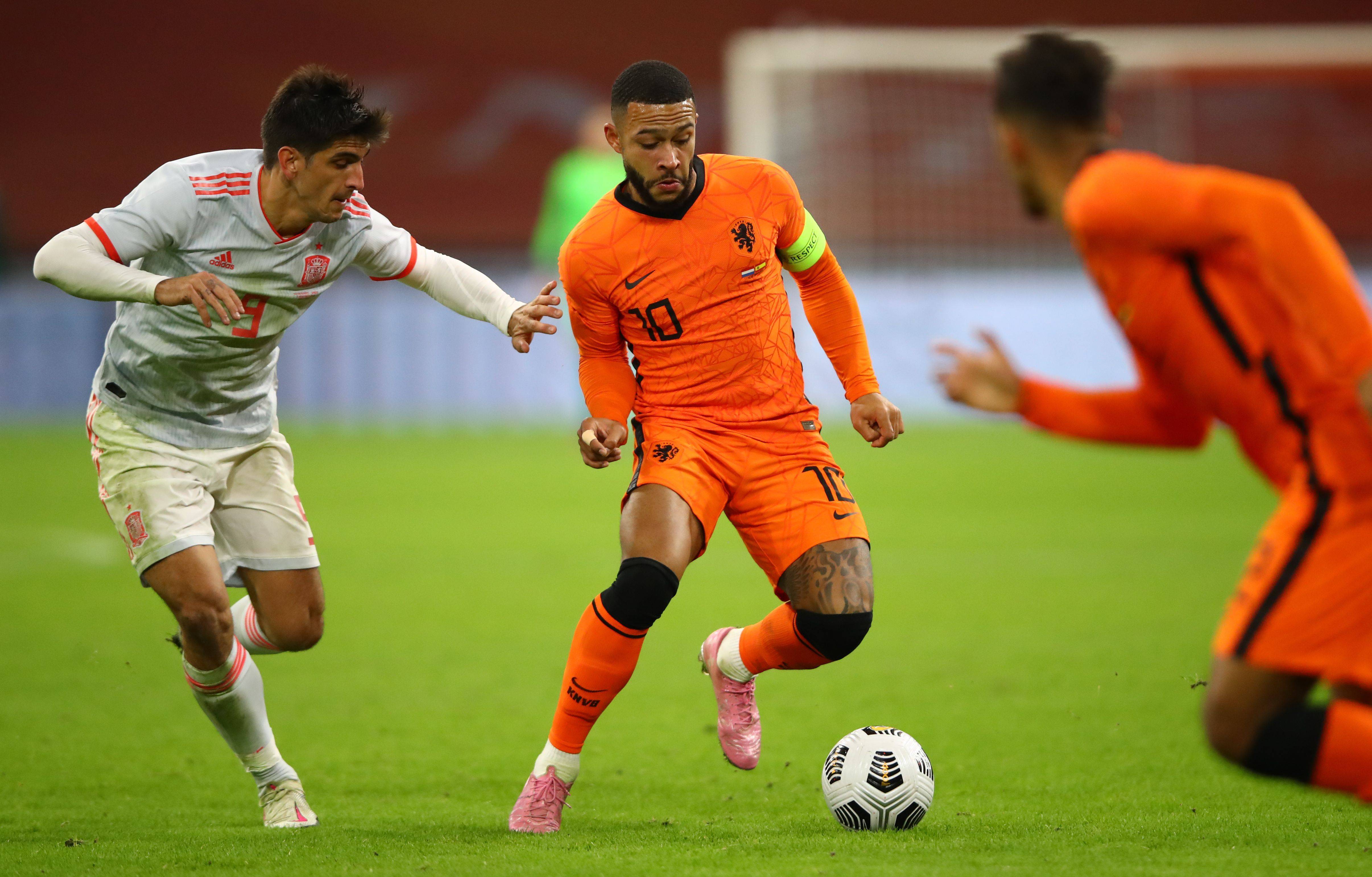 比利时逼平荷兰出线欧洲杯小组赛