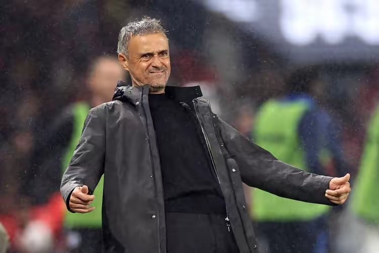 开云体育入口-包含里尔主场告捷，保住领头羊位置的词条