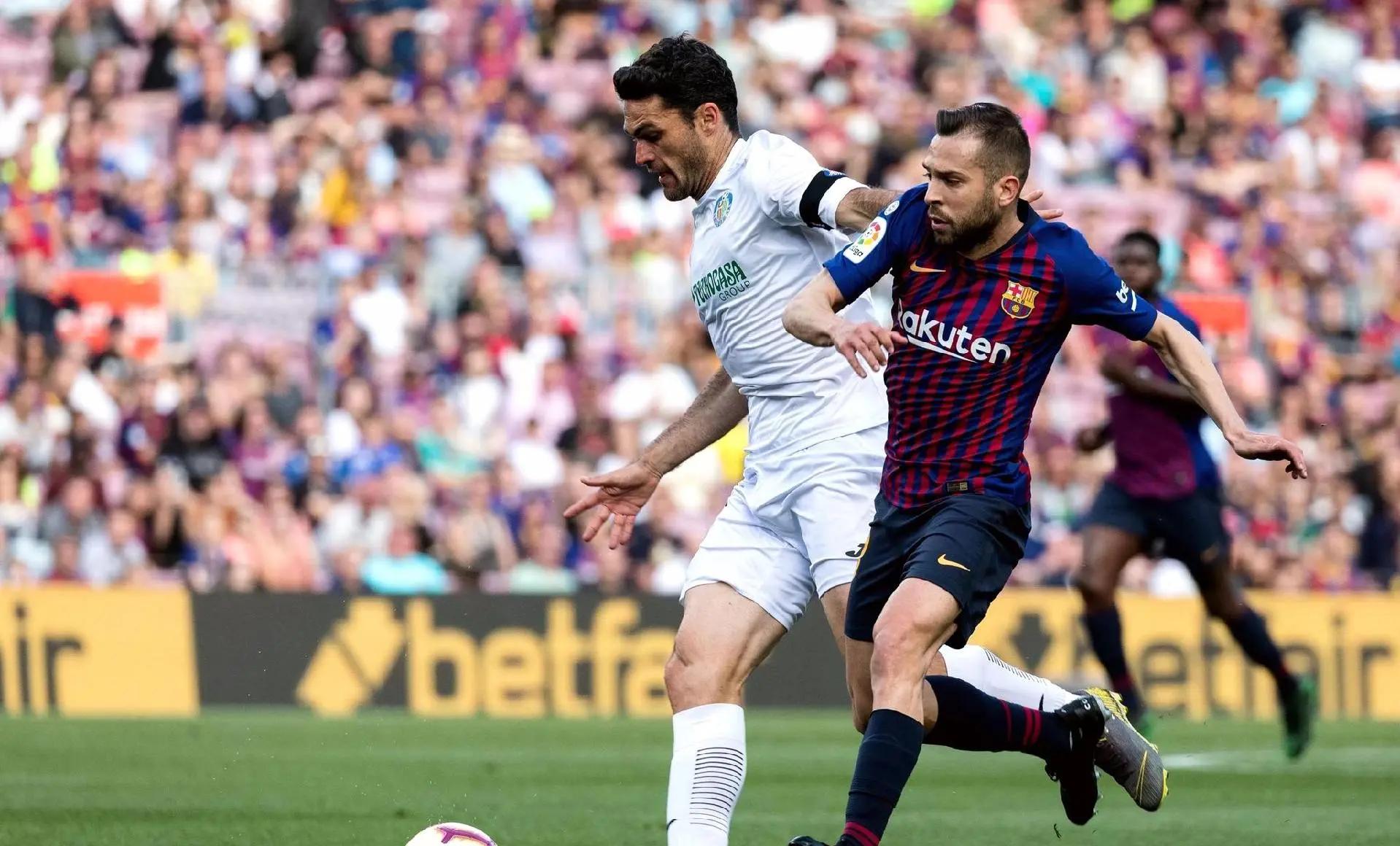 开云体育登录-包含赫塔菲主场不敌，陷入保级泥潭的词条