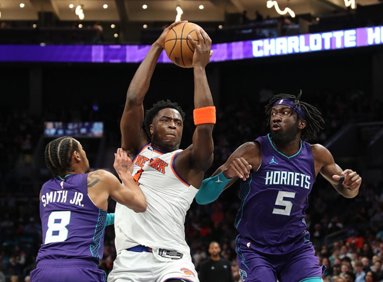 开云体育APP下载-关于公牛迎战黄蜂：比拼胜负谁能占据上风的信息