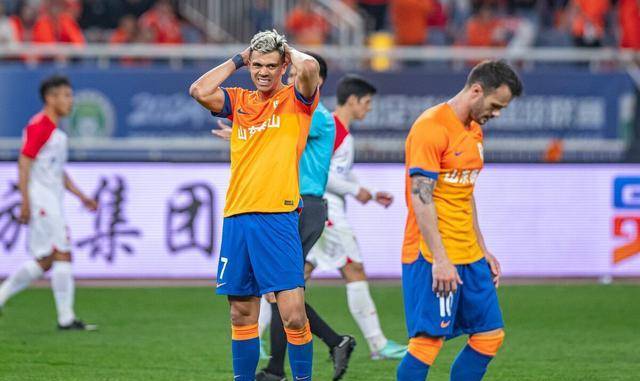 开云体育APP下载-申花主场不敌鲁能，季后赛前景蒙尘的简单介绍