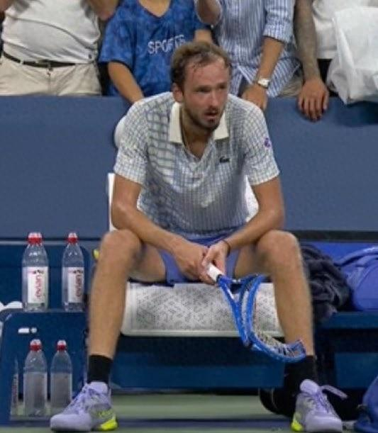 开云体育中国-澳大利亚网球队血洗西班牙网球队，梅德韦杰夫绝境逆转的简单介绍