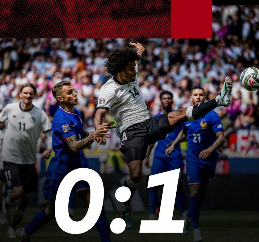 西班牙网球队鏖战法国网球队，费德勒三分雨点燃全场的简单介绍