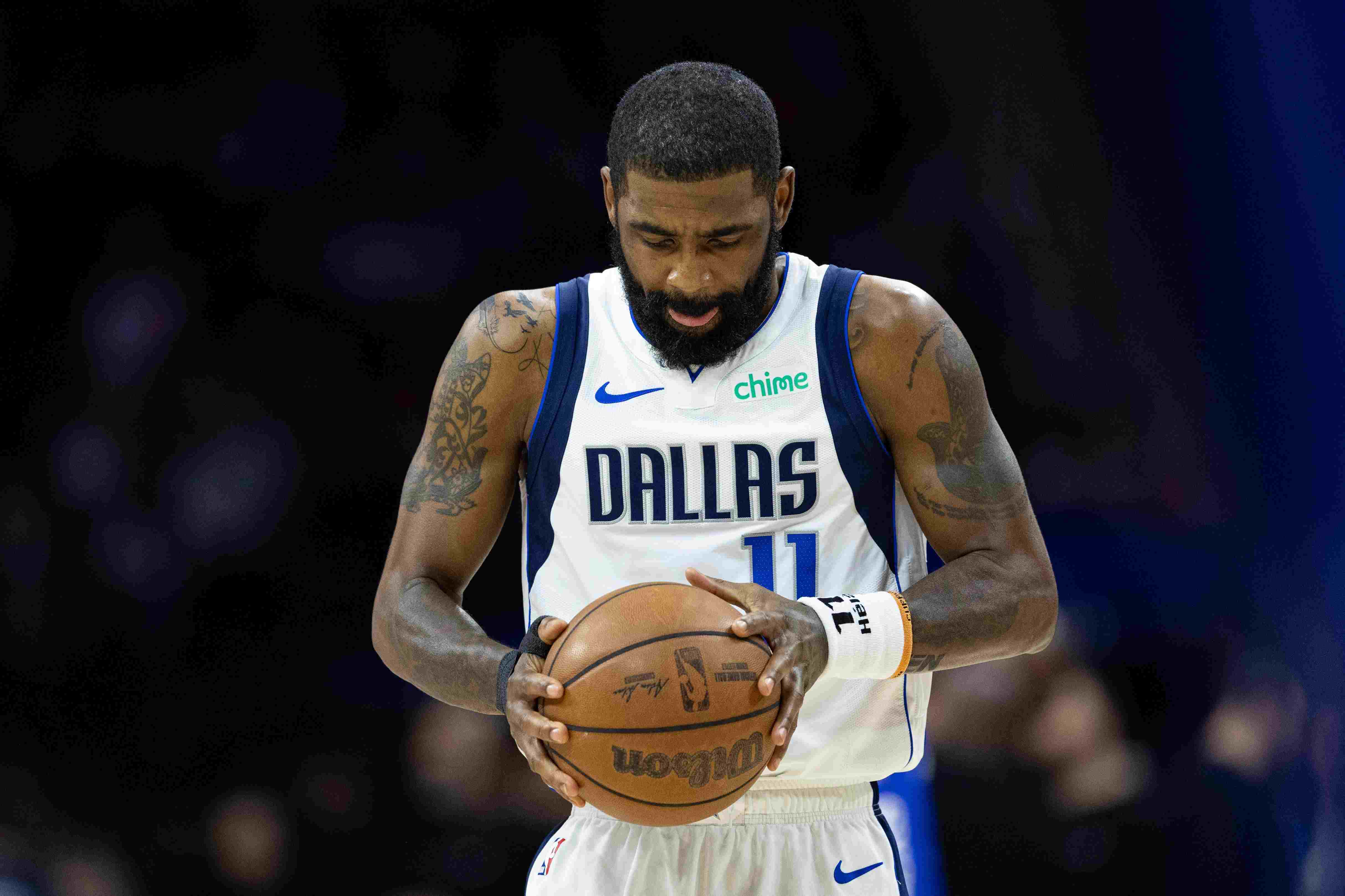 开云体育下载-包含新疆队力克四川队，欧文刷新纪录的词条