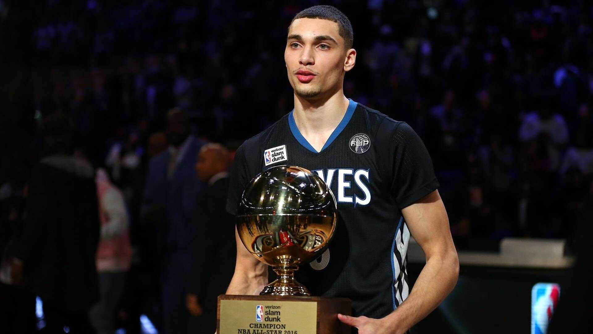 东决关键战之夜，德罗赞的钢铁意志，在不被看好时最硬，这就是我的答案