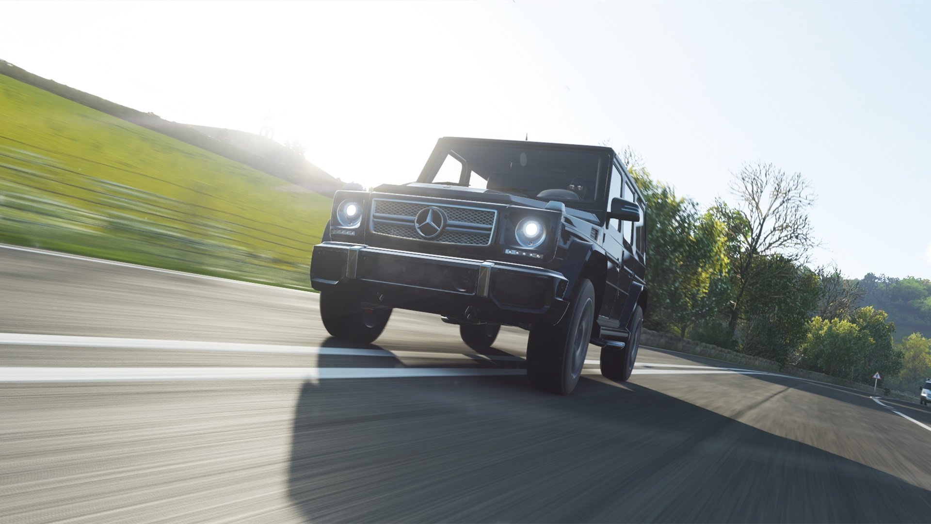 开云体育APP下载-赛道与球场的终极博弈，当F1争冠白热化遇上热火的战术铁笼