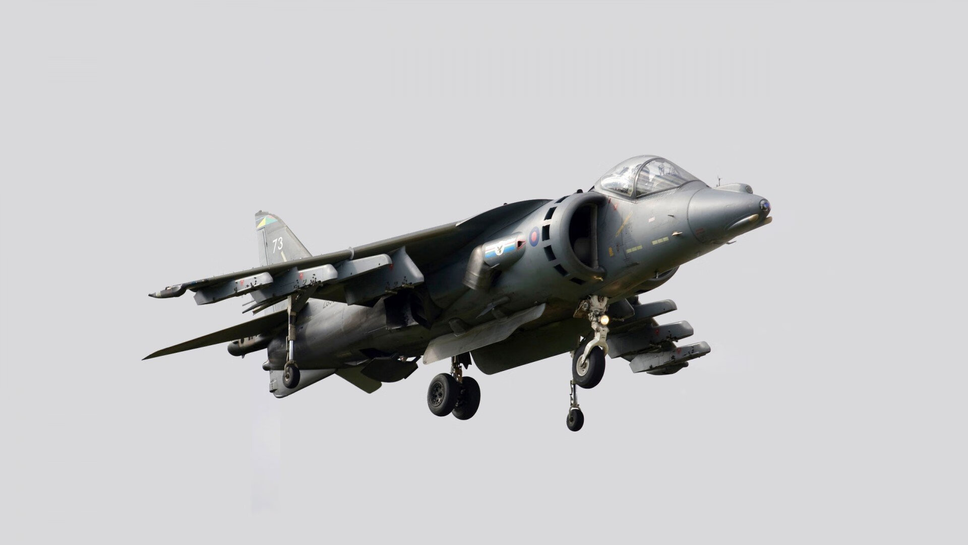 压制与接管，足球世界中的团队与个人英雄主义